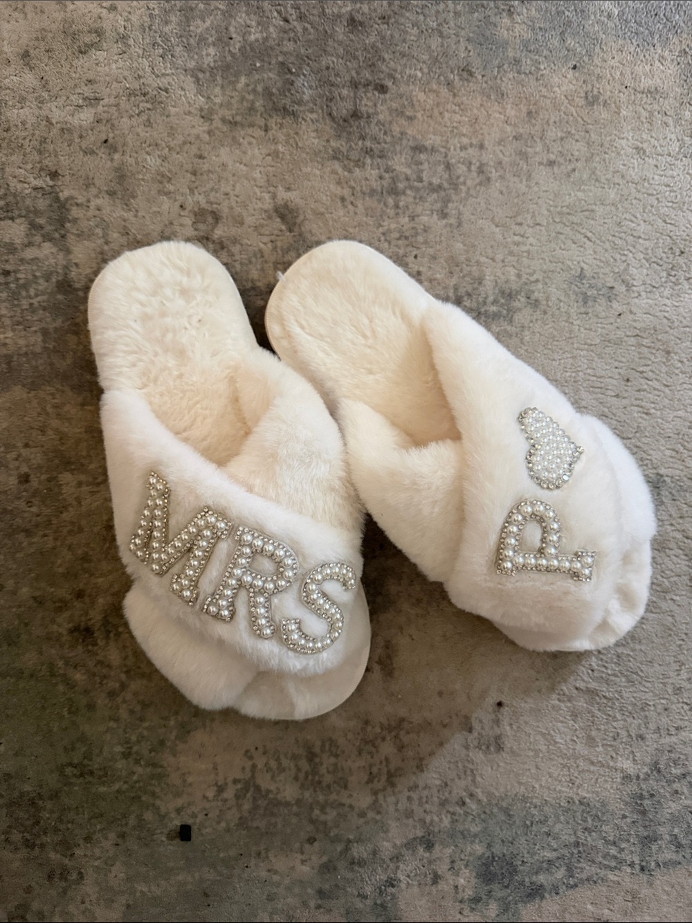 Ivory Fuzzy Mrs. P (Pearl and Silver stone) Slippers